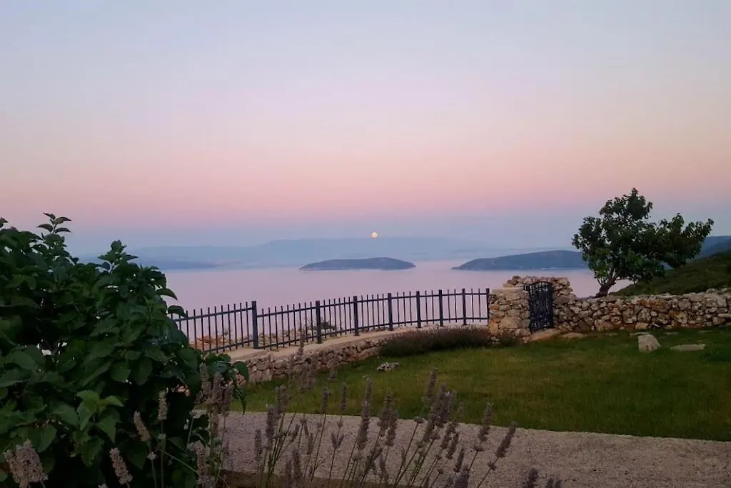 Villa La Sella - Romantic House With A Unique View Cres