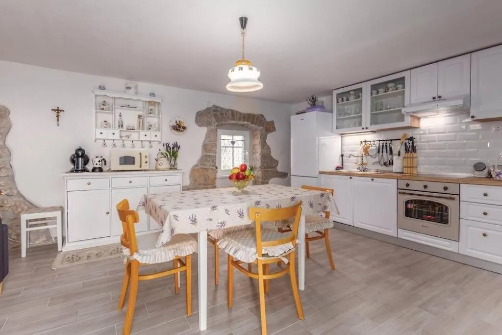 Villa La Sella - Romantic House With A Unique View Cres