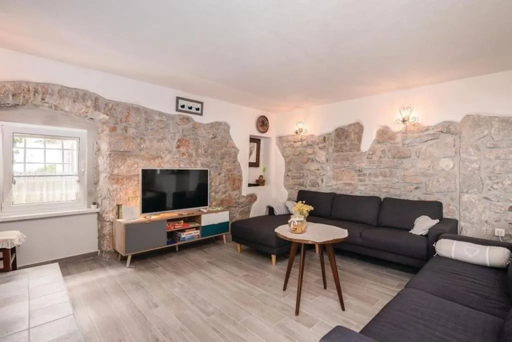 Villa La Sella - Romantic House With A Unique View Cres